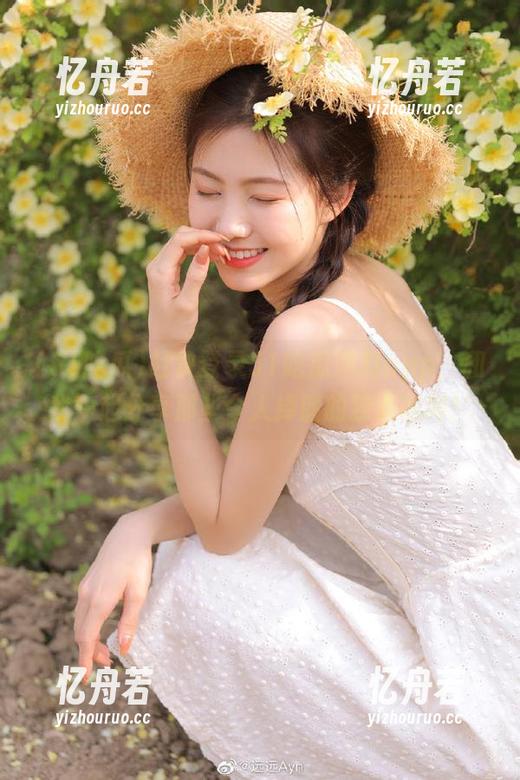 51吃瓜 赶快登录51吃瓜爆料app,和我一起分享那些令人捧腹的独家秘闻!
