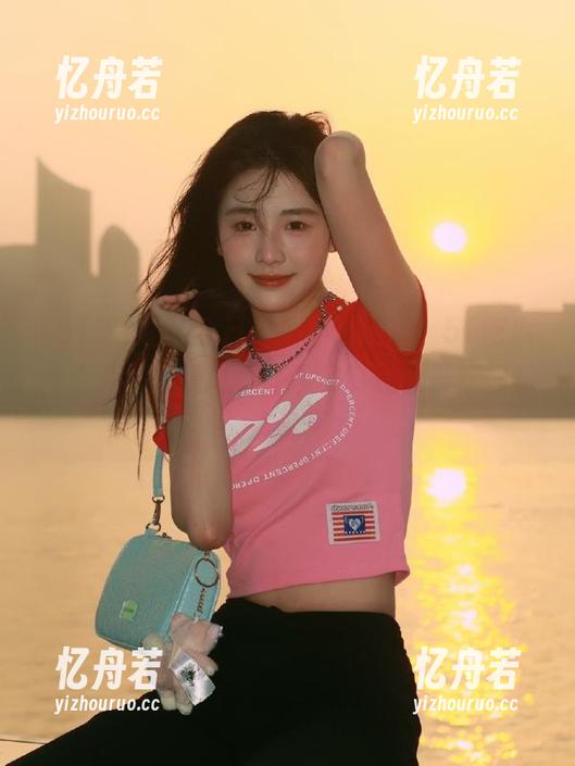 51吃瓜网 今日吃瓜不再孤单,51吃瓜网永久首页推送,让你实时获取最新娱乐资讯!