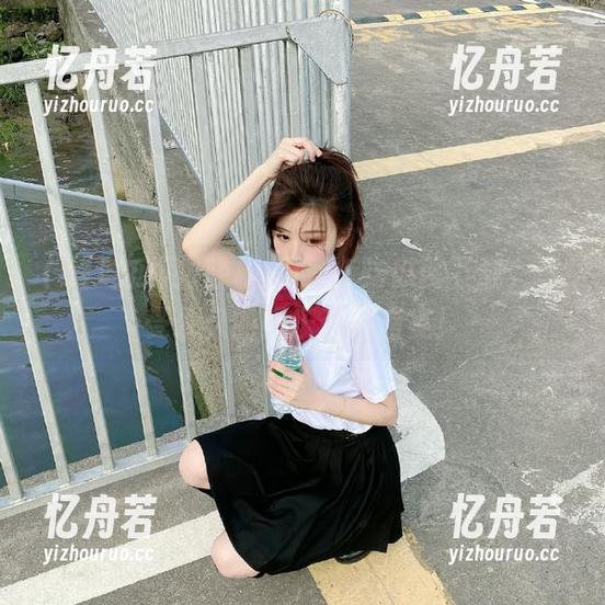 51吃瓜网 轻松获取51吃瓜网下载,享受永久的娱乐资讯盛宴!