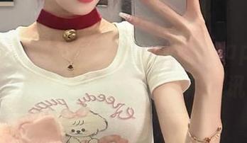 下载“66吃瓜网”app,访问官网轻松获取最火热的吃瓜资讯与爆料