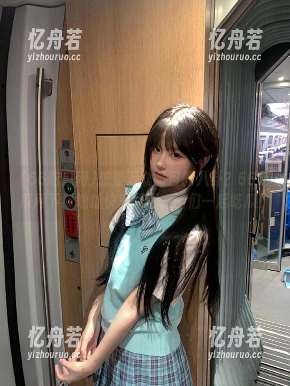 66吃瓜网 想要万众瞩目的八卦?66吃瓜网下载地址快来领取,咱们一起吃瓜!