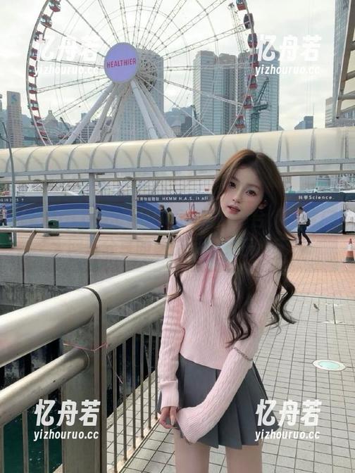 ccgg 在ccgg51.ct吃瓜平台,观看广大网友分享的趣味瞬间,乐趣无穷
