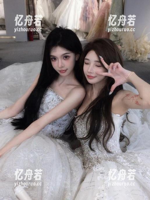 hlw 与朋友共享hlwApp的吃瓜趣事,欢乐时光从此开始!