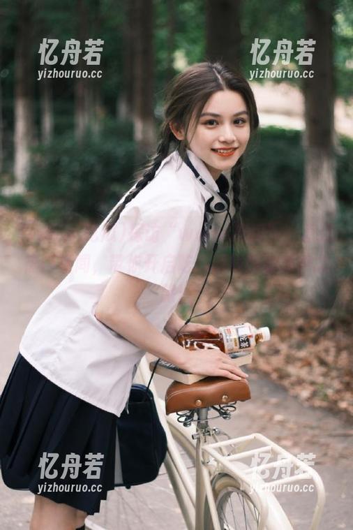 www.吃瓜 探访“www.吃瓜”,直达热门新闻,带你开启吃瓜新线路的精彩之旅!