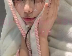 一起吃瓜com,带你体验永久的八卦狂潮