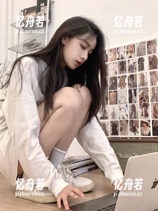 九一吃瓜王 在九一吃瓜王,直达最新的热瓜新闻,你也是吃瓜王中的王者!