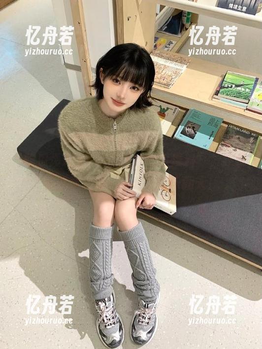吃瓜爆料 一手“网红吃瓜爆料”,捧着手机看链接,绝对让你乐翻天!