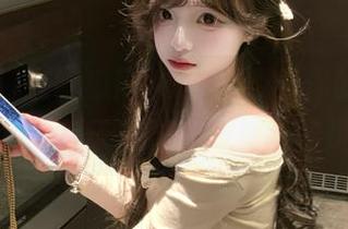 在吃瓜网APP上观看你的兴趣，获取每天更新的爆料与资讯