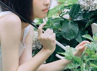 吃瓜网红官网实时播报，快来和我们一起在线吃瓜！
