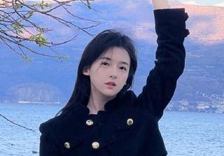 黑哥扒料：揭秘免费在线动漫游戏的传奇与背后故事