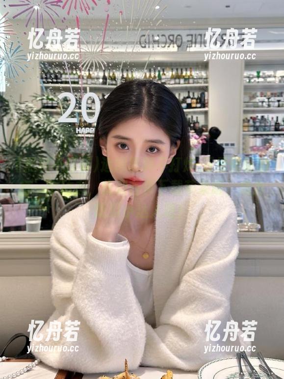 黑料不打烊 追踪黑料不打烊,万里长征的每一个动态,快到首页下载苹果版,成为吃瓜小达人吧!