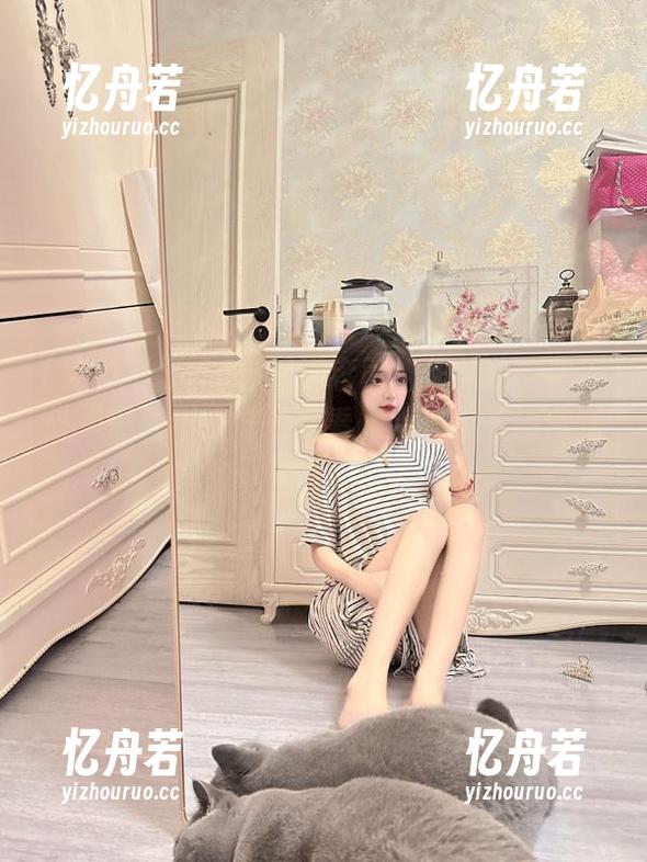 黑料不打烊 想知道老司机们的秘密吗?来“黑料不打烊”看看,别忘了下载传送门!
