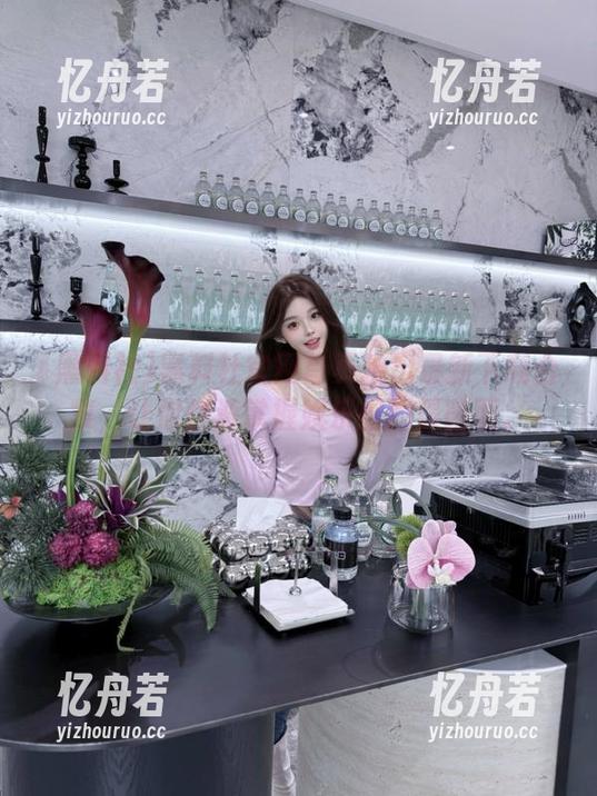 黑料社 黑料社官网首页推出最新下载合集,让你快速掌握娱乐圈的黑暗面。