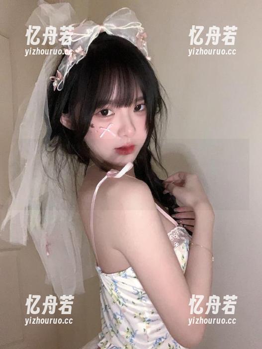 黑料网址 女生们都在讨论的黑料网址,你还在等什么?下载苹果版,轻松获取爆料信息!