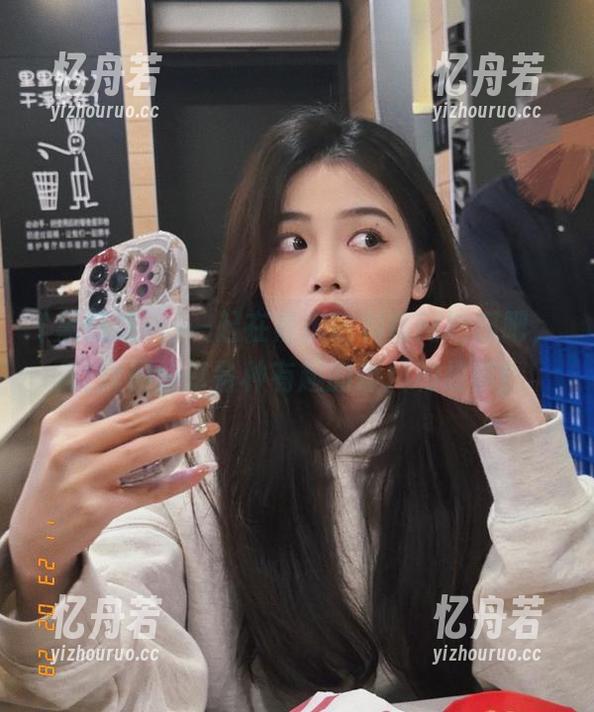 黑瓜吃料 一起在黑瓜吃料官网吃瓜吧,让我们分享各种有趣的爆料和故事!